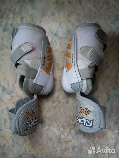 Налокотники хоккейные