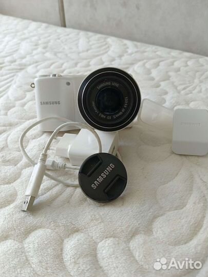 Фотоаппарат Samsung NX2000