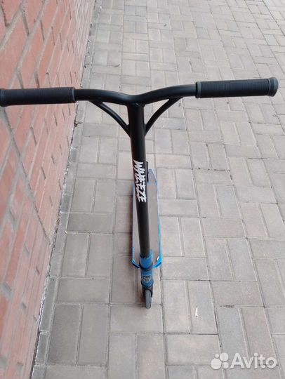 Трюковой самокат