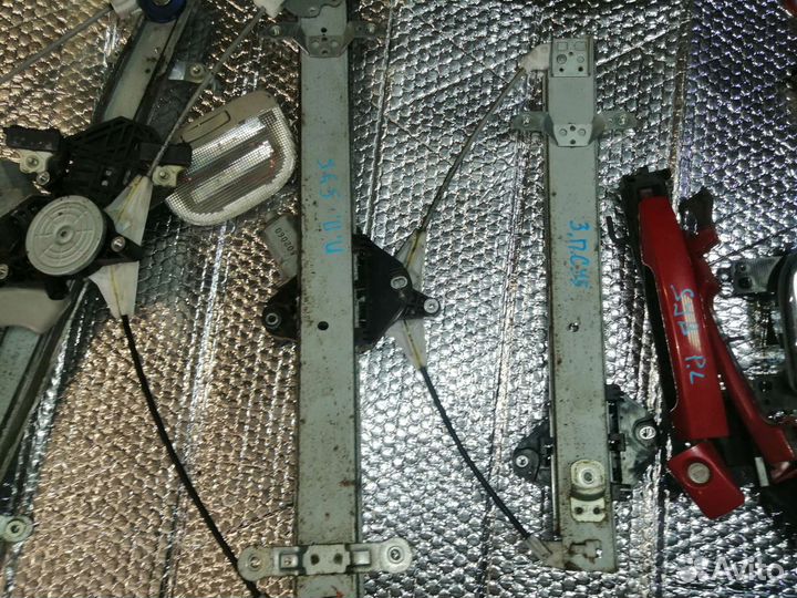 Стеклоподъемник передний Subaru Impreza GH3