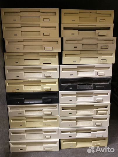 Дисковод 3.5