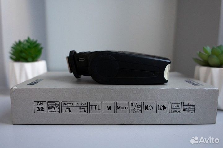 Meike MK-320C для Canon