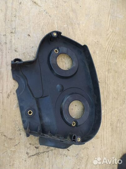 Chevrolet Cruze кожух ремня грм кожух
