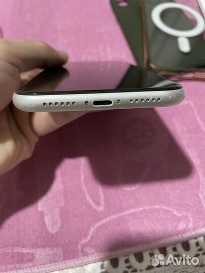 iPhone Xr, 128 ГБ