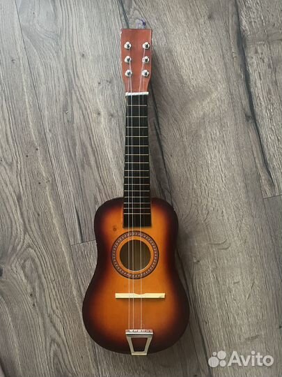 Гитара шестиструнная детская