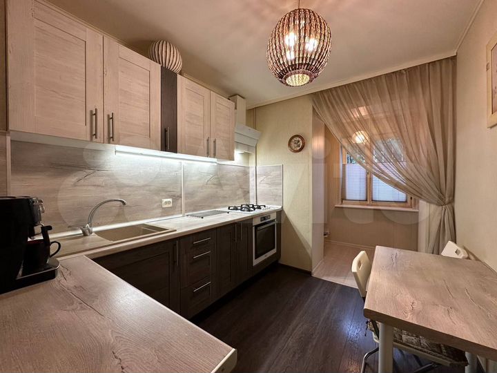 2-к. квартира, 49,1 м², 1/9 эт.