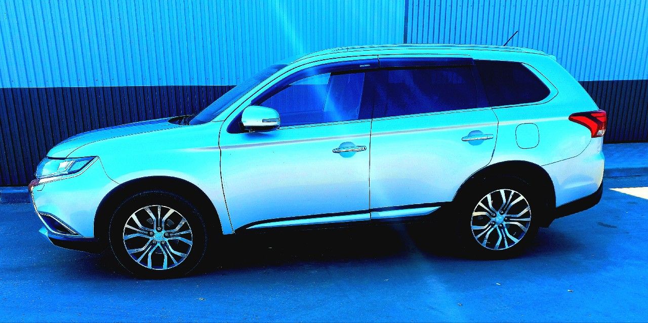 Mitsubishi Outlander: фото владельца