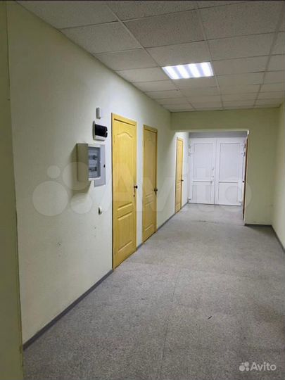 Торговая площадь, 55 м²