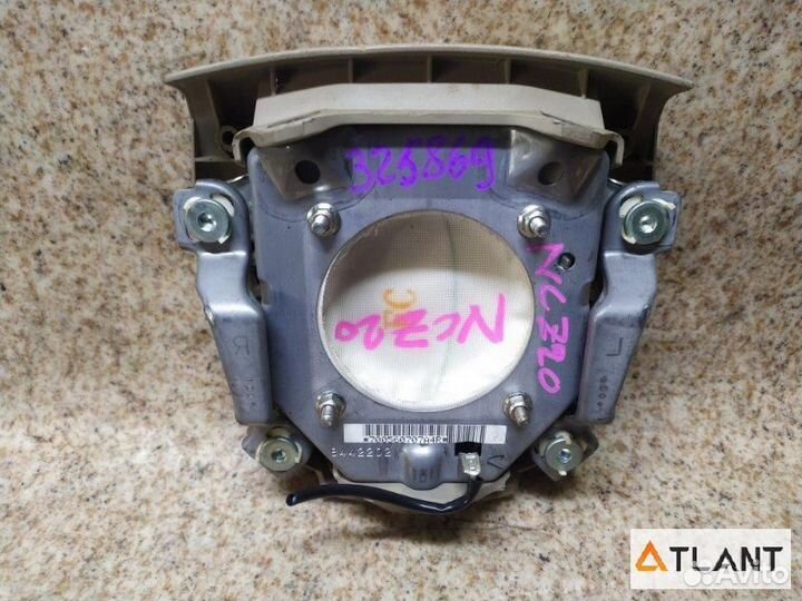 Airbag водительский toyota raum