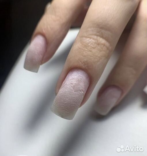 Услуги мастера маникюра