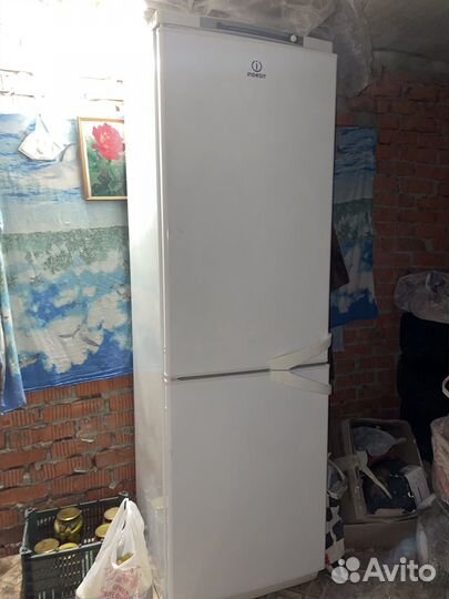 Холодильник бу