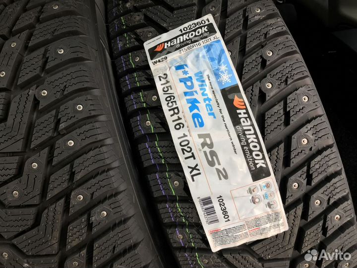 Hankook Winter I'Pike RS2 W429 215/65 R16