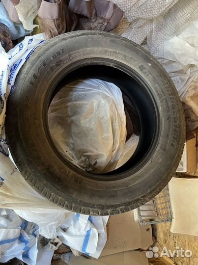 Bridgestone 613V 225/65 R17