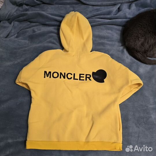 Спортивный костюм женский