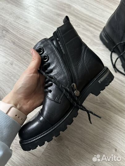 Ботинки женские 38