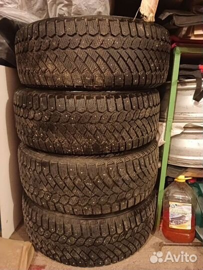 Gislaved Nord Frost 200 SUV 235/55 R17 103T
