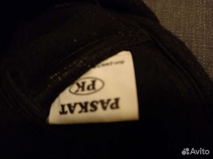 Мужская кожаная кепка