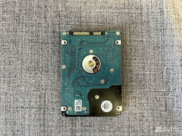 Жесткий диск 500 гб Hitachi 2,5 SATA