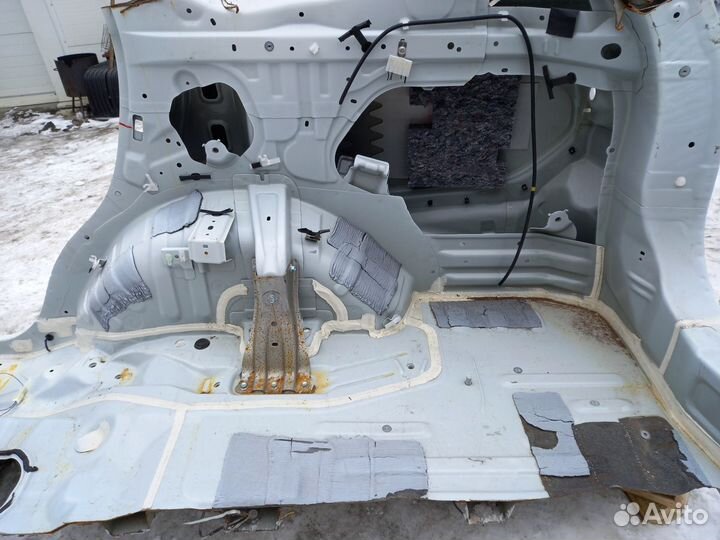 Mitsubishi Outlander lll Крыло заднее правое