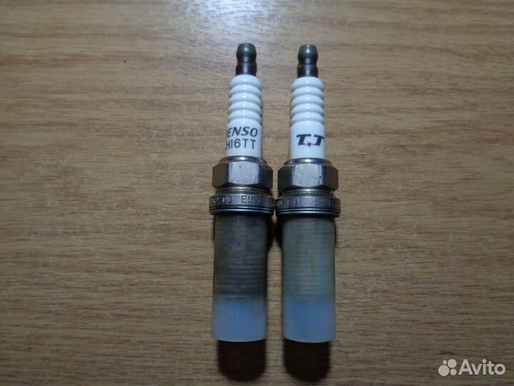 Свечи зажигания denso KH16TT новые