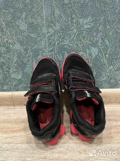 Кроссовки для мальчика reebok