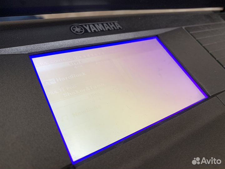 Синтезатор Yamaha psr-s670