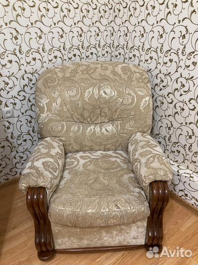 Диван и 2 кресла бу