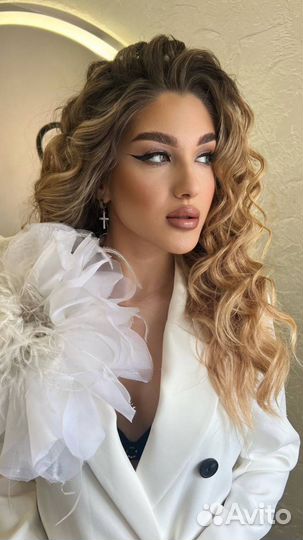 Прически, косы,локоны, макияж, свадебный образ