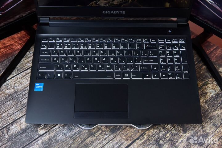 Игровой ноутбук Gigabyte / Core i5 / RTX 3060
