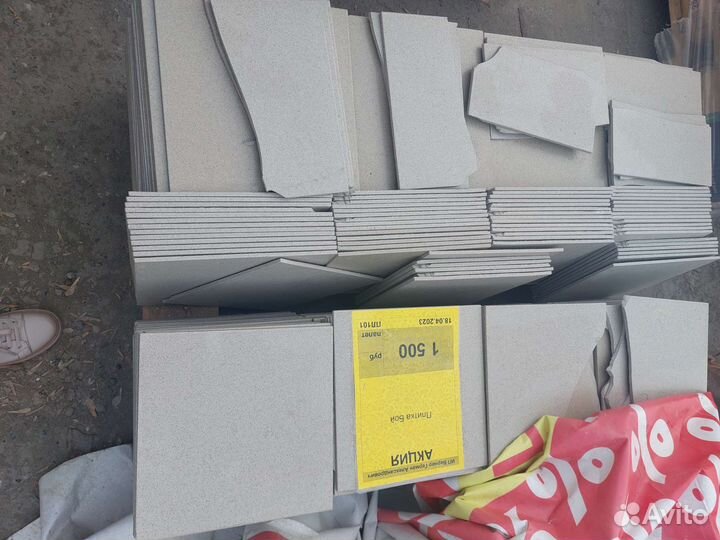 Керамическая плитка бой