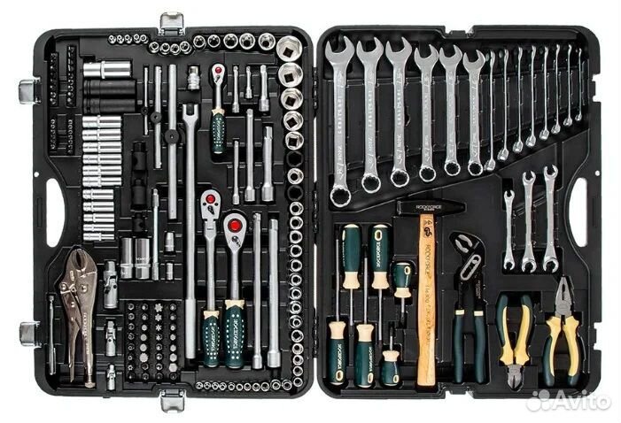 Набор инструментов Форс 180, 142 профес, новый