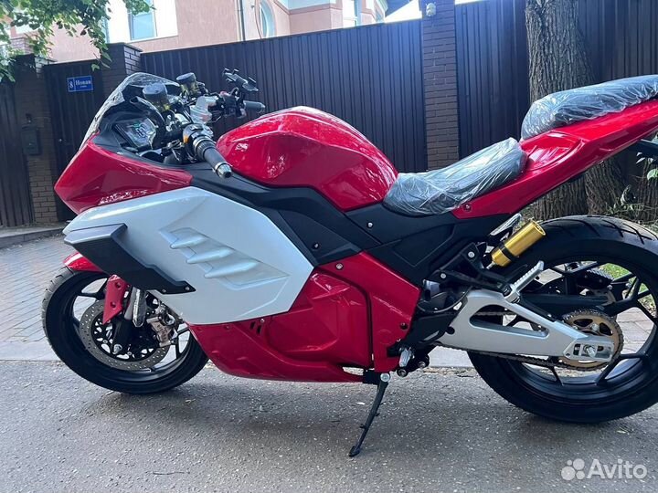 Электромотоцикл Ducati Panigale 1199