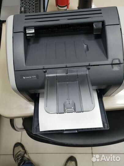 Принтер HP LaserJet 1010