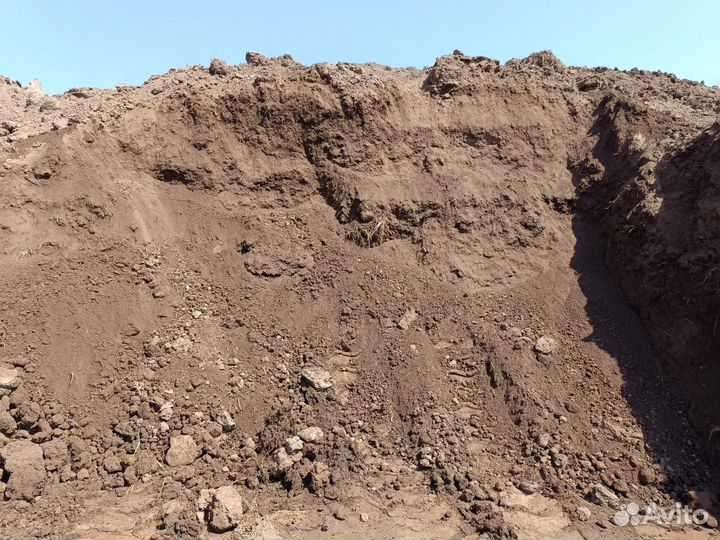 Погрузка плодородного грунта