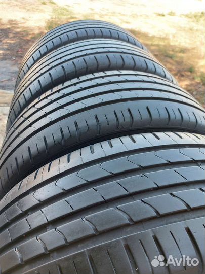 Kumho Ecsta HS51 205/55 R16