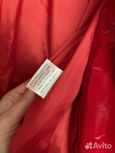 Плащ женский лаковый / жакет