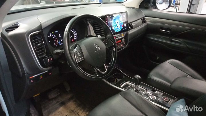 Mitsubishi Outlander 2.4 CVT, 2019, 109 359 км