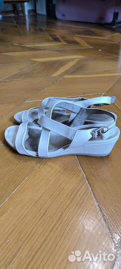 Босоножки Ecco 40