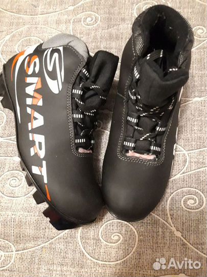 Лыжные ботинки smart 35 размер