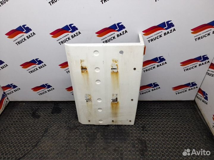 Крыло переднее правое задняя часть камаз 5490