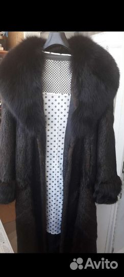 Шуба натур нутрия р50(52бедр подойдер54(книзу трап