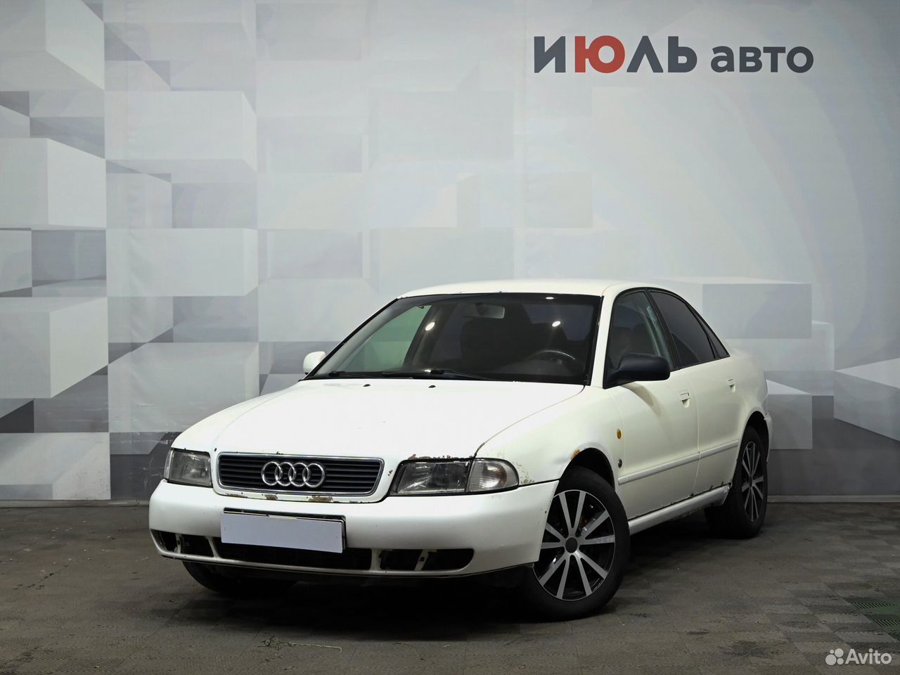 Audi A4 1.6 MT, 1996, 378 702 км