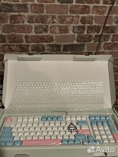 Механическая клавиатура GK98