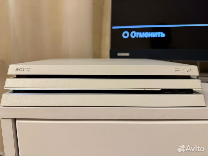 Sony playstation 4 pro 1tb