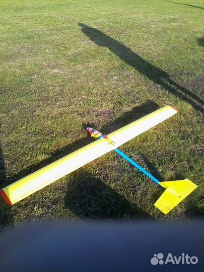 Электропланер радиоуправляемый