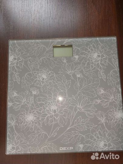 Весы напольные электронные