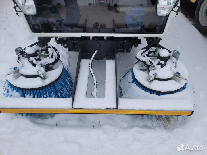 Вакуумная уборочная машина ceksan VKM 2020