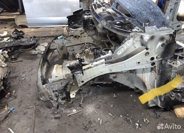 Лонжерон левый renault kaptur