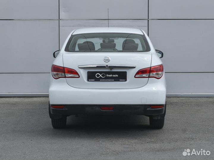 Nissan Almera 1.6 МТ, 2013, 136 152 км