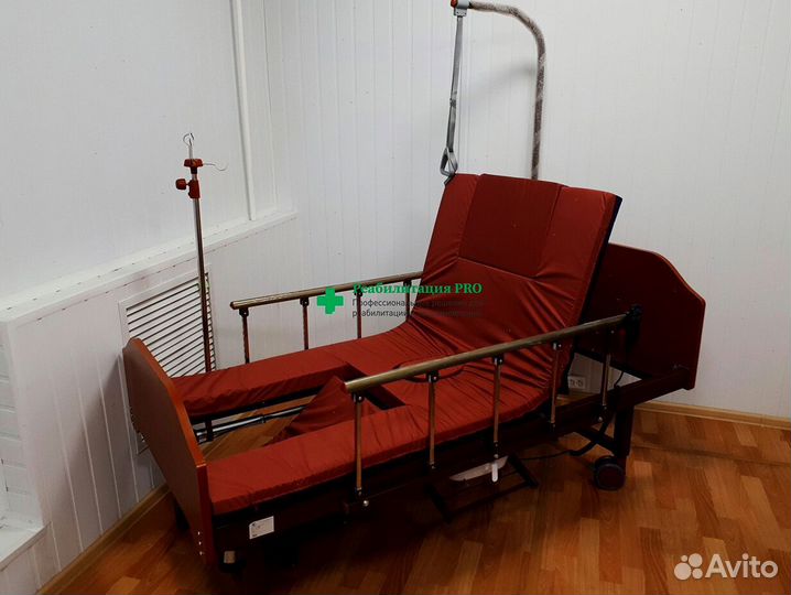 Медицинская функциональная кровать